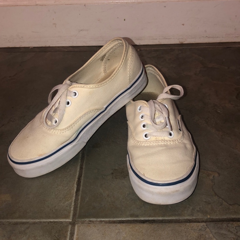 VANS cream authentic style